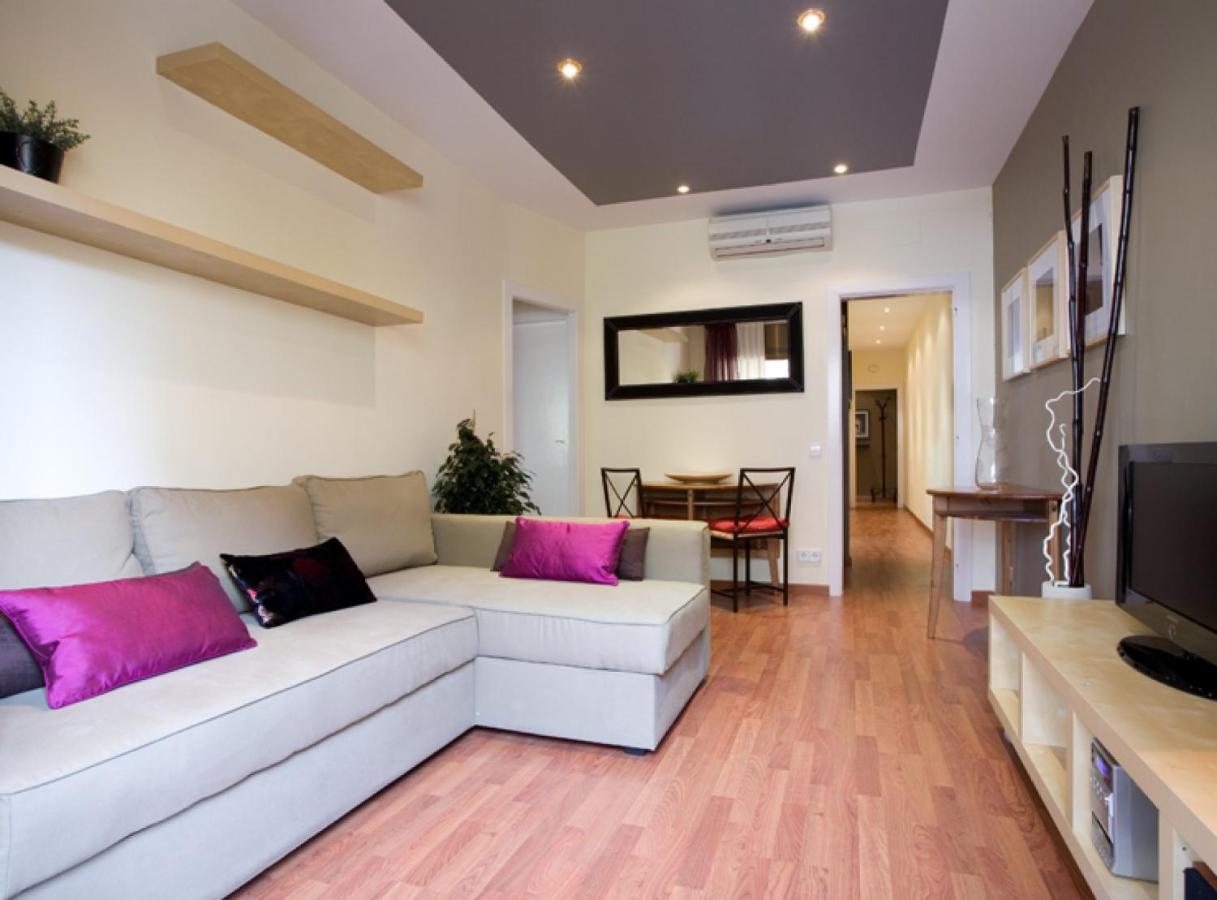 Avinguda Gaudi Apartment บาร์เซโลนา ภายนอก รูปภาพ